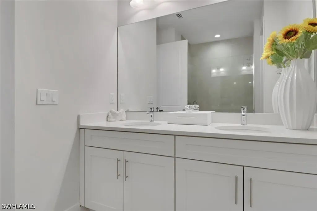 12973 Pembroke Drive Naples FL 34105