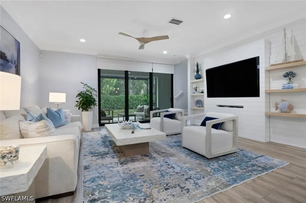 12973 Pembroke Drive Naples FL 34105