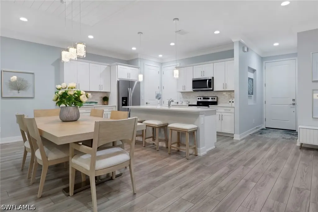 12973 Pembroke Drive Naples FL 34105