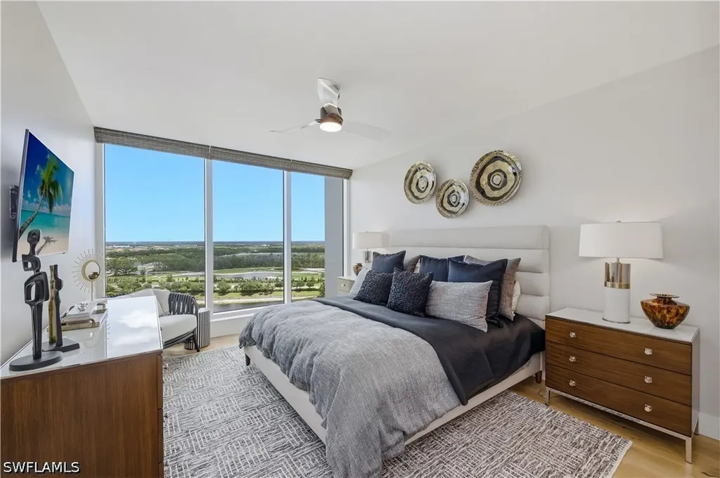 13925 Old Coast Road Naples FL 34110