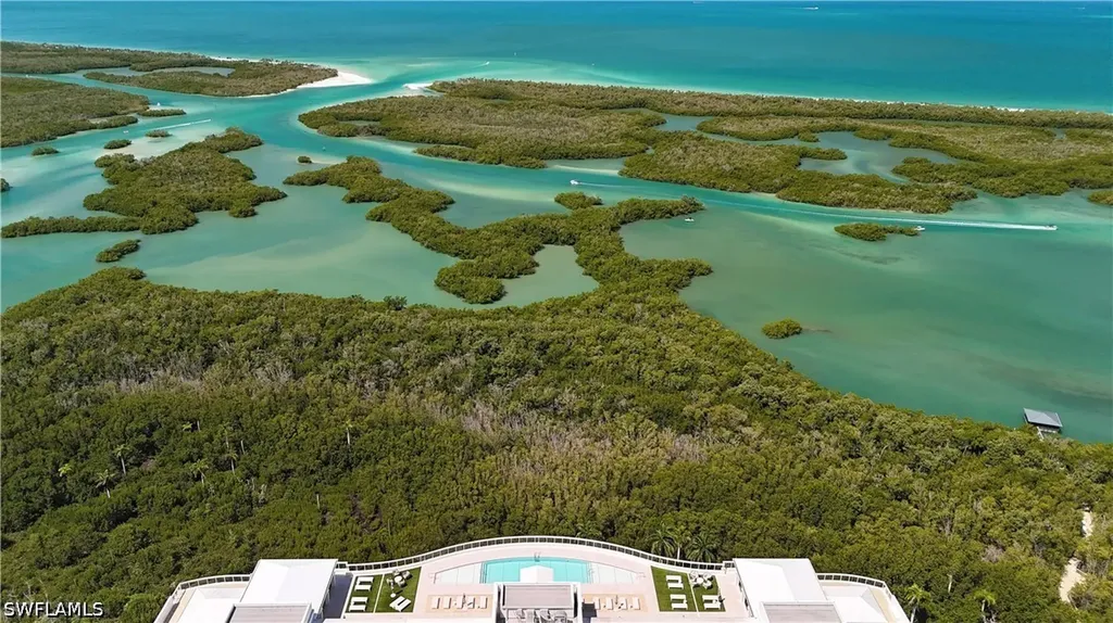 13925 Old Coast Road Naples FL 34110