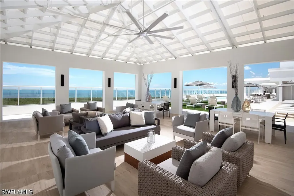 13925 Old Coast Road Naples FL 34110