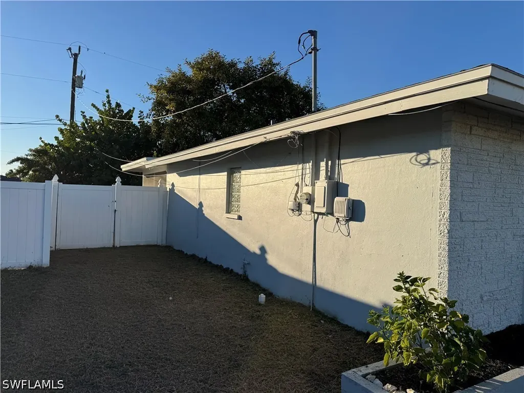 4936 Nassau Court Cape Coral FL 33904