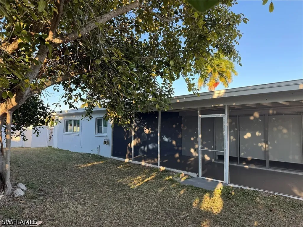 4936 Nassau Court Cape Coral FL 33904