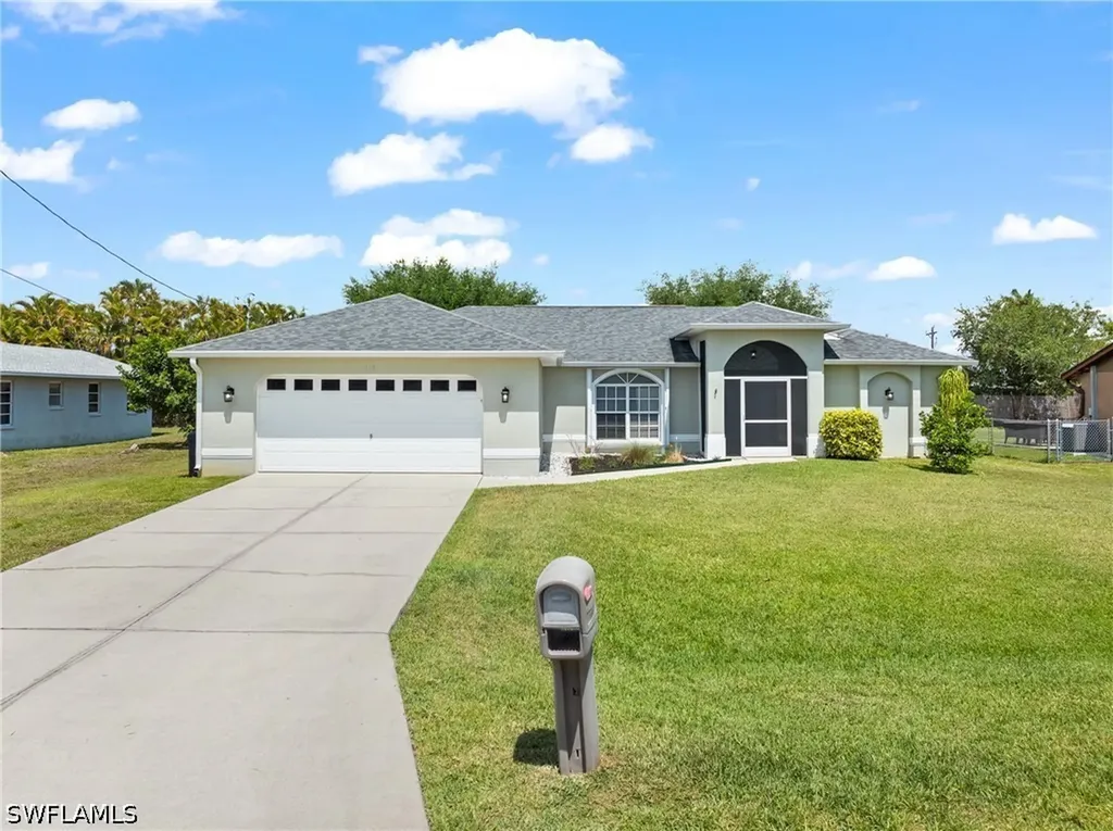 3519 SE 5th Avenue Cape Coral FL 33904