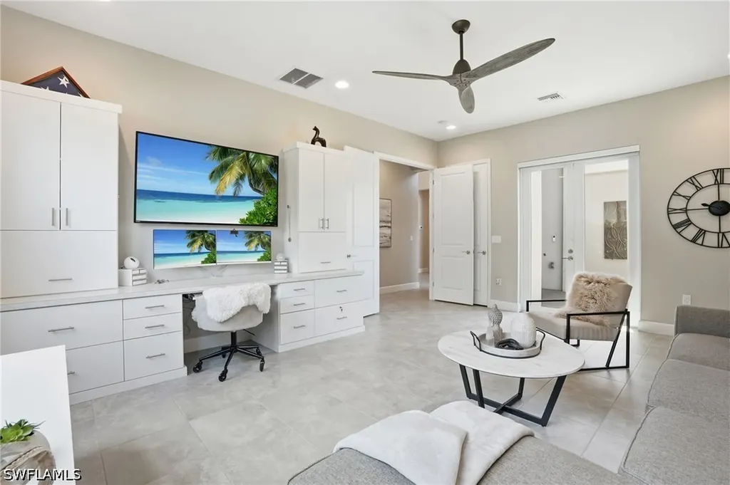 11644 Periwinkle Drive Naples FL 34120