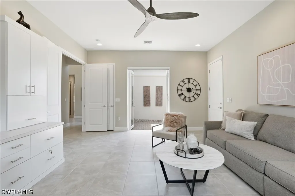 11644 Periwinkle Drive Naples FL 34120