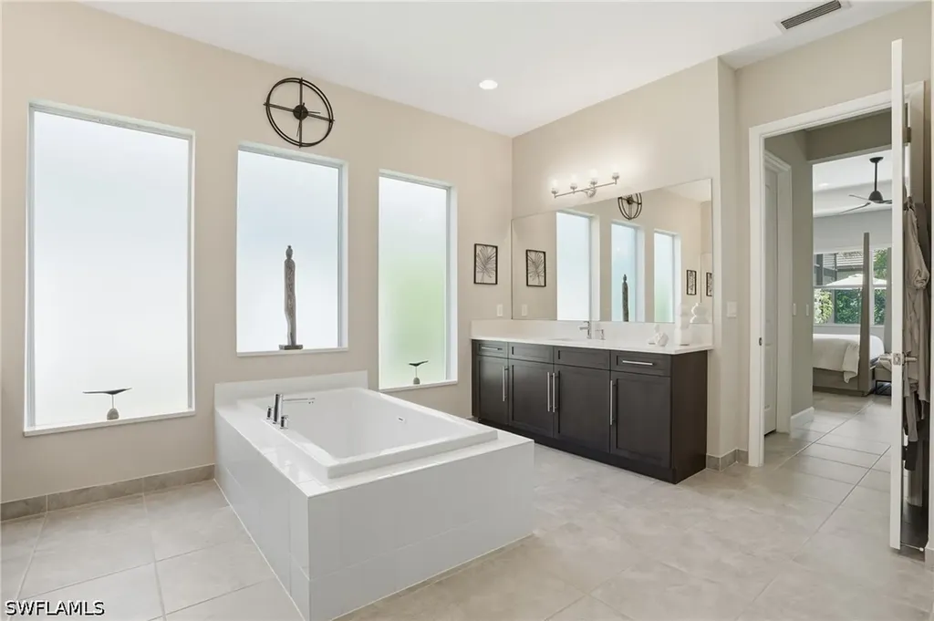 11644 Periwinkle Drive Naples FL 34120