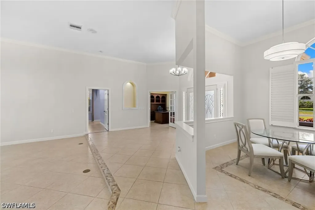 2035 Castle Garden Lane Naples FL 34110