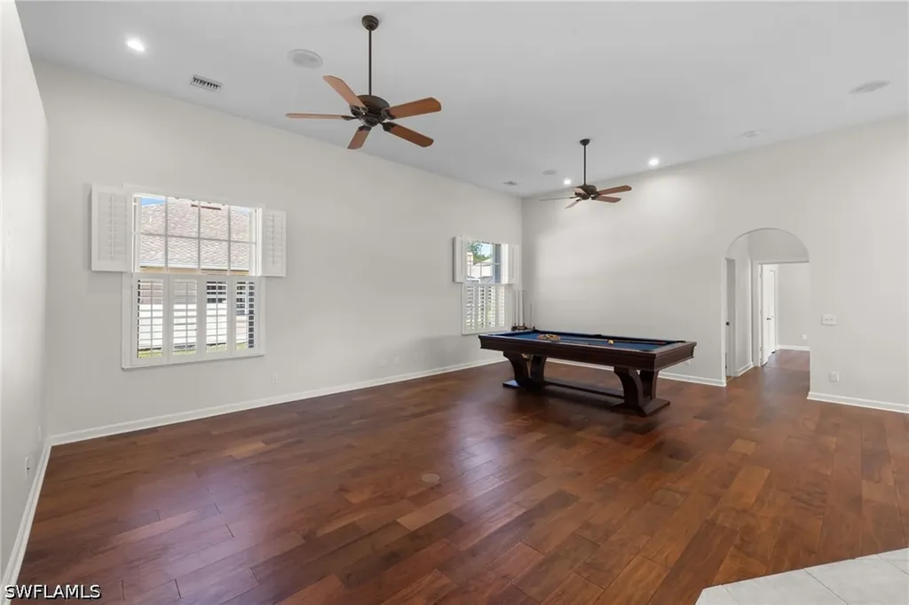 2035 Castle Garden Lane Naples FL 34110