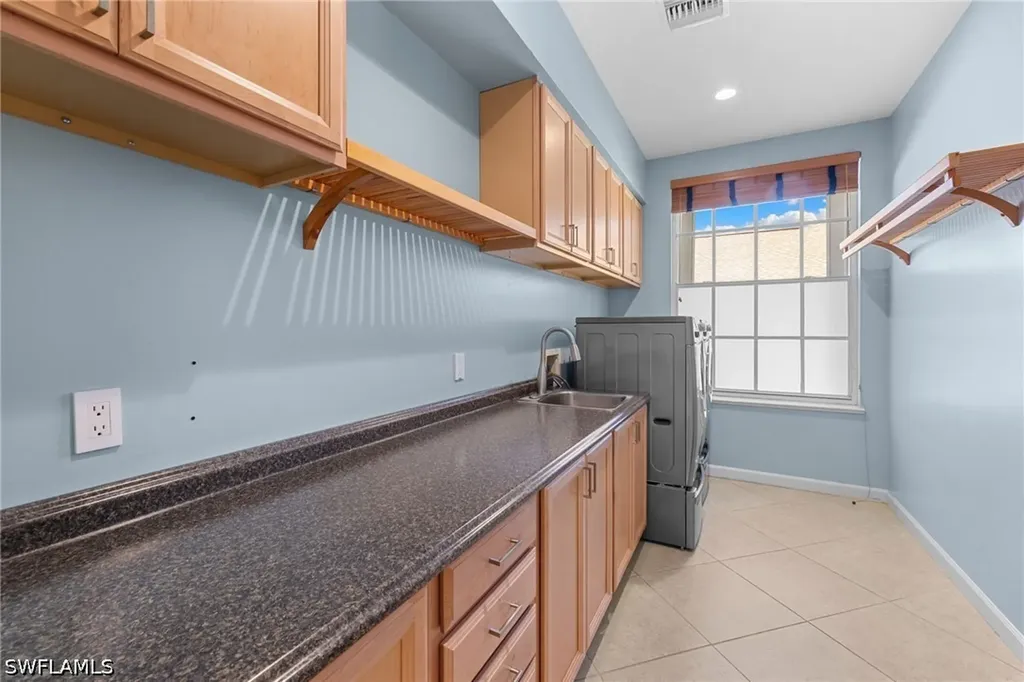 2035 Castle Garden Lane Naples FL 34110