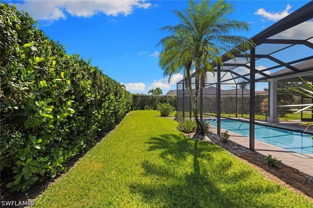 2035 Castle Garden Lane Naples FL 34110