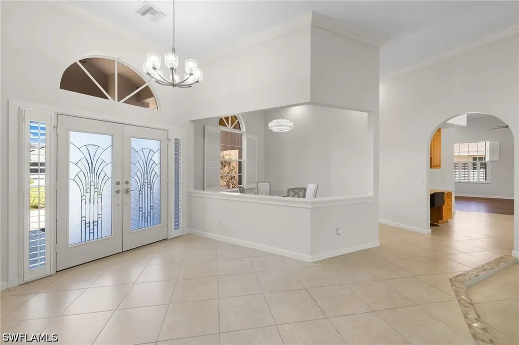 2035 Castle Garden Lane Naples FL 34110