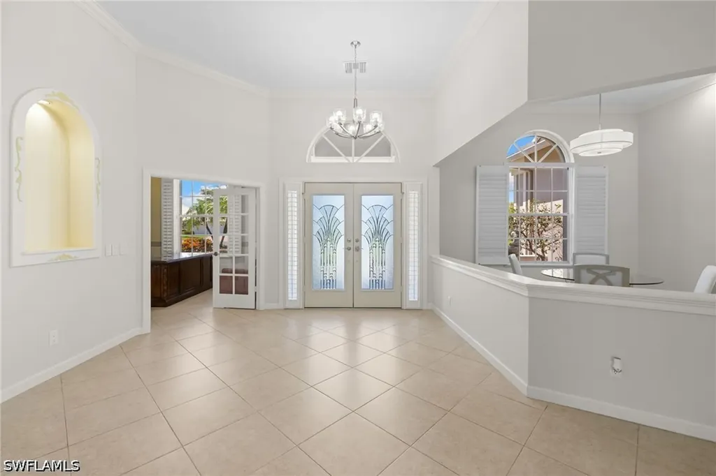 2035 Castle Garden Lane Naples FL 34110
