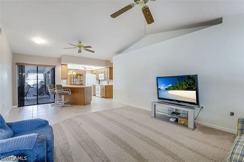 1002 SE 5th Street Cape Coral FL 33990