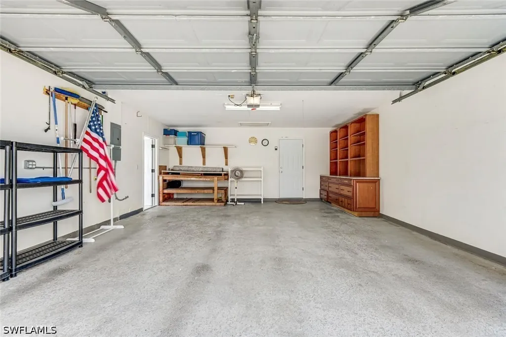1002 SE 5th Street Cape Coral FL 33990
