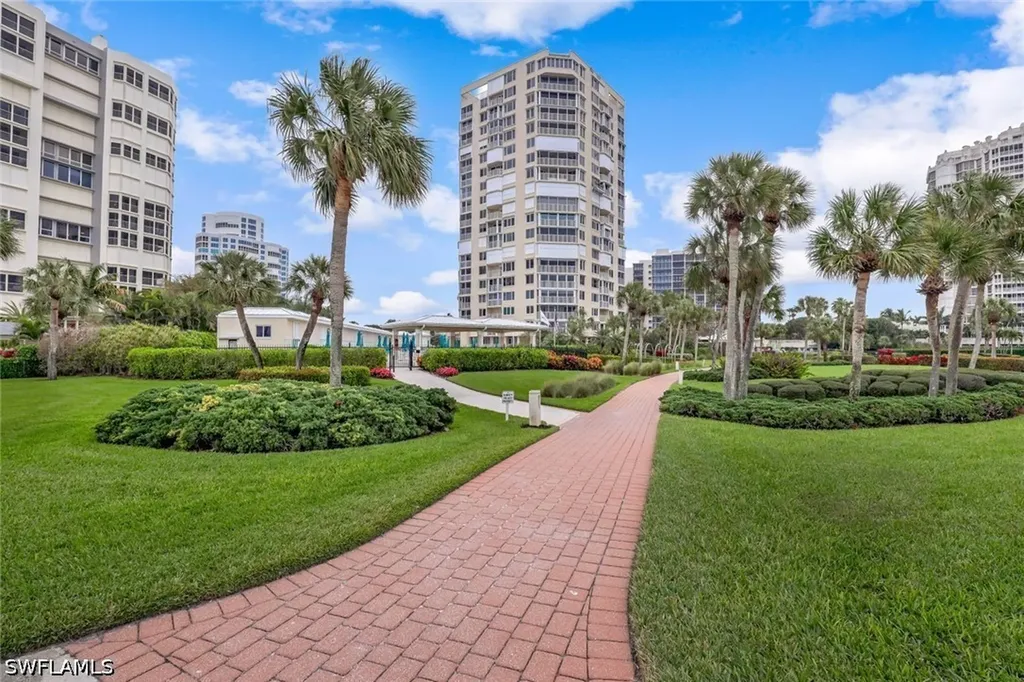 4041 Gulf Shore Boulevard N Naples FL 34103