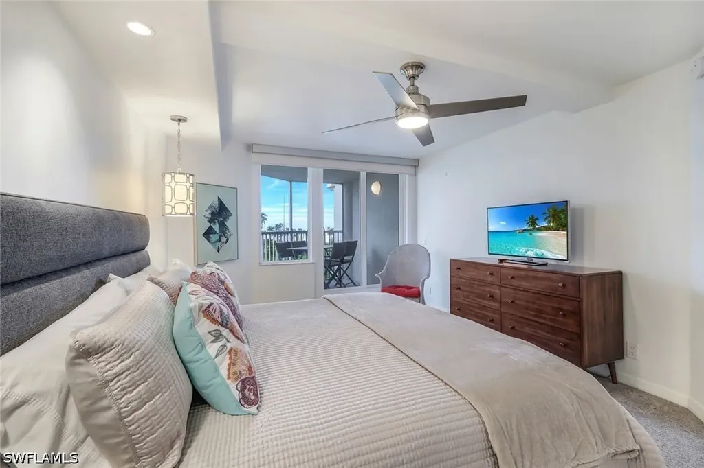 4041 Gulf Shore Boulevard N Naples FL 34103