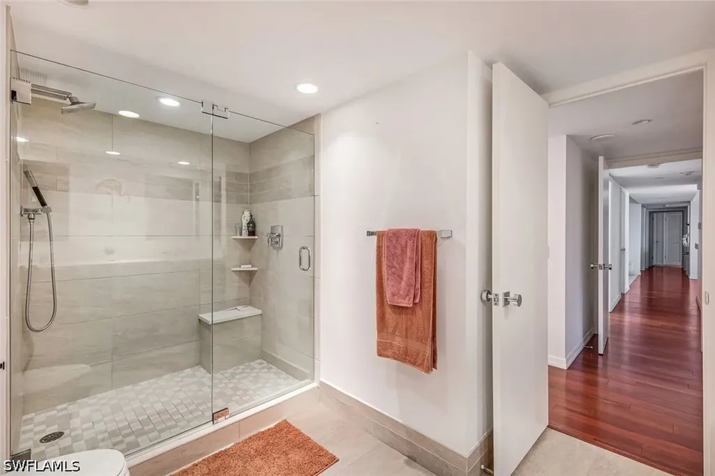 4041 Gulf Shore Boulevard N Naples FL 34103