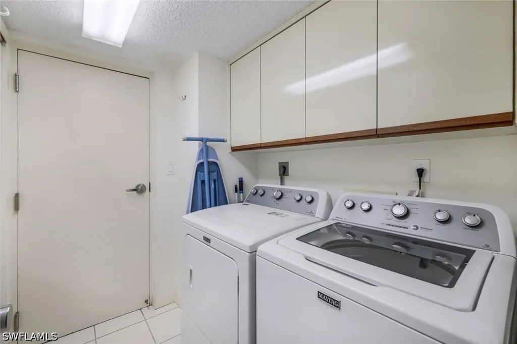 4041 Gulf Shore Boulevard N Naples FL 34103