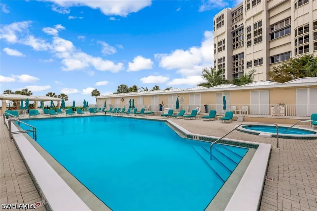 4041 Gulf Shore Boulevard N Naples FL 34103