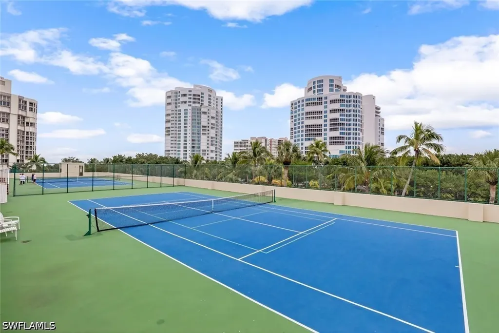 4041 Gulf Shore Boulevard N Naples FL 34103