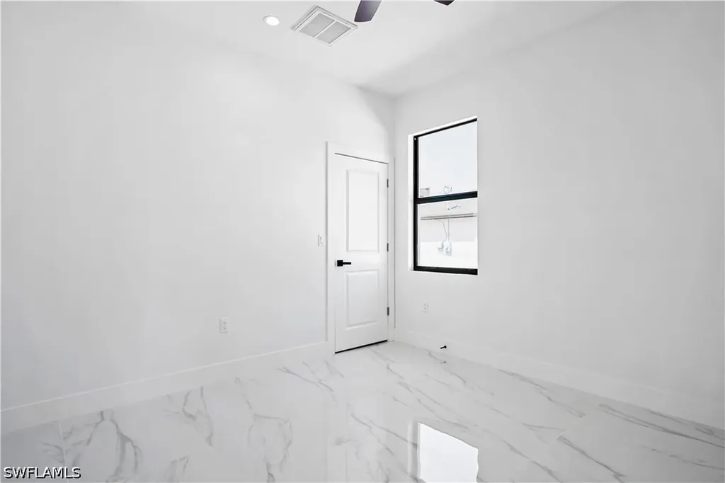 2511 NW 7th Street Cape Coral FL 33993
