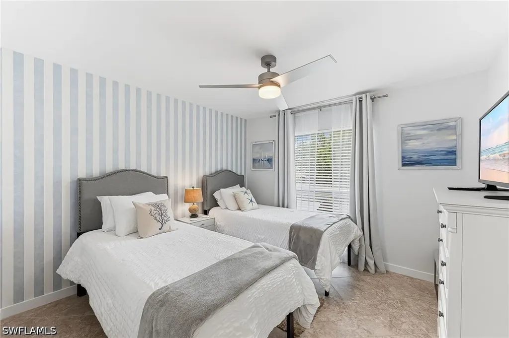 887 Gulf Pavilion Drive Naples FL 34108