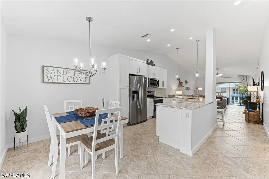 887 Gulf Pavilion Drive Naples FL 34108