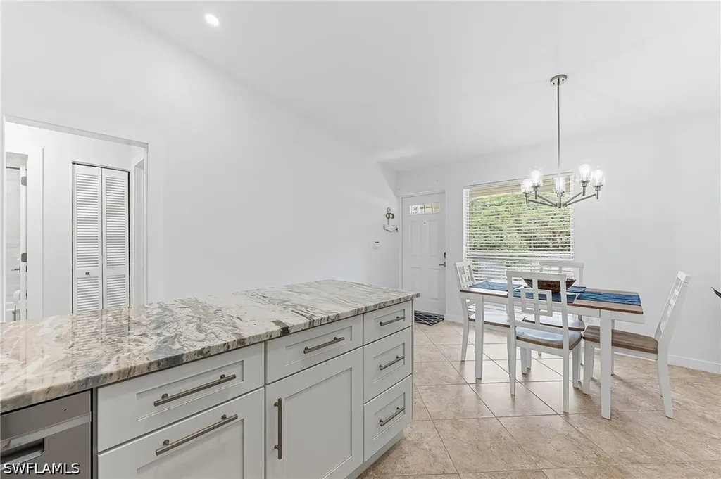 887 Gulf Pavilion Drive Naples FL 34108