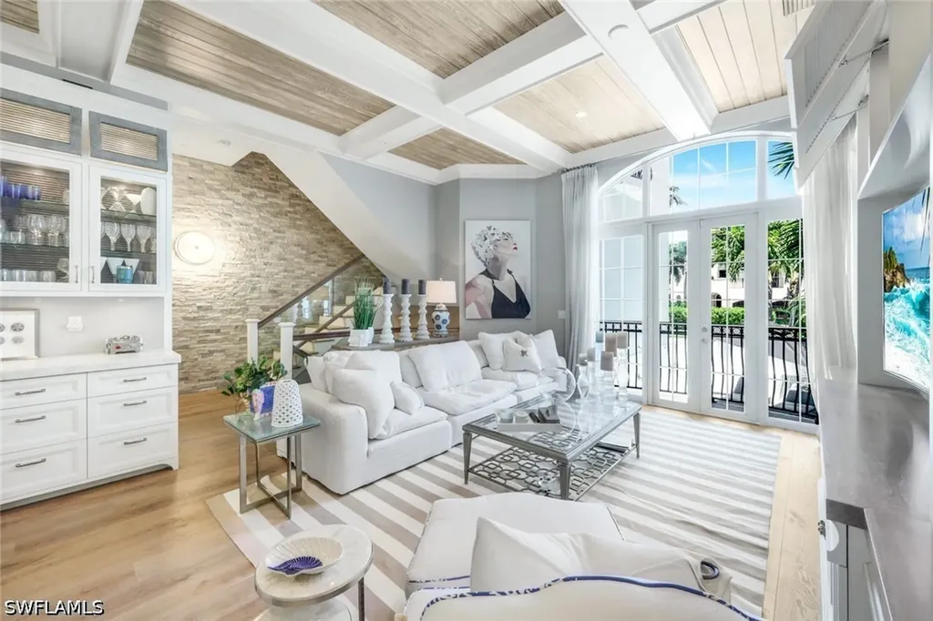 510 2nd Street S Naples FL 34102