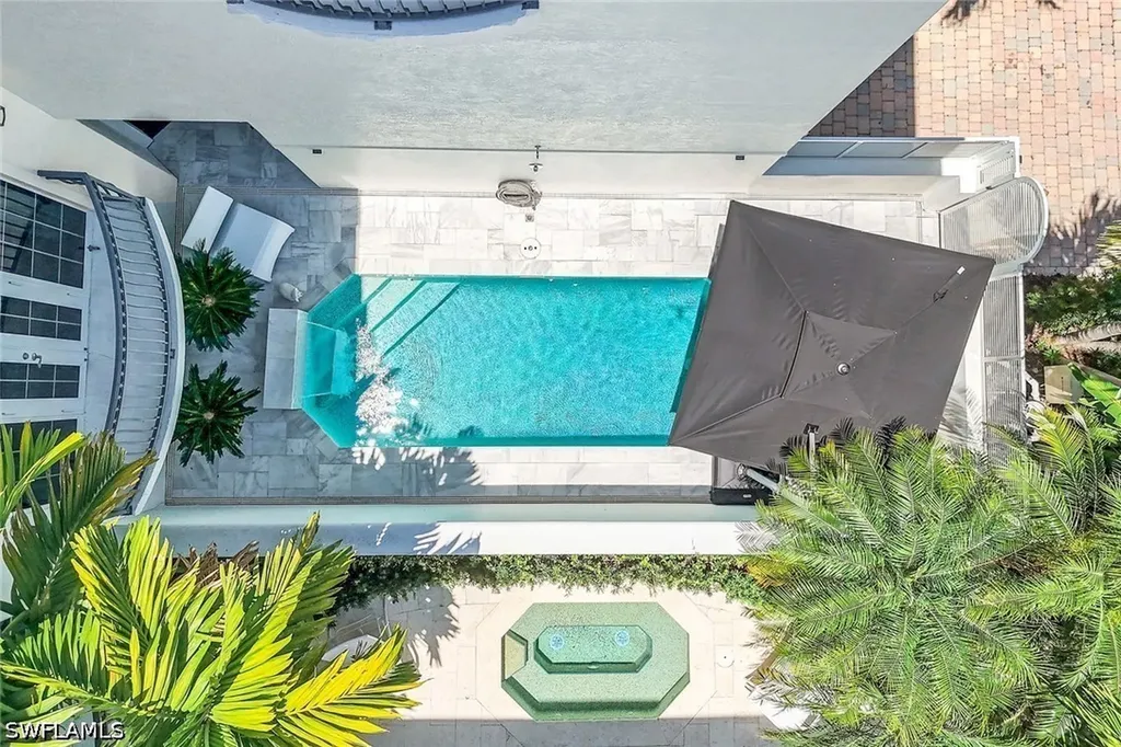 510 2nd Street S Naples FL 34102