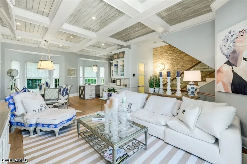 510 2nd Street S Naples FL 34102