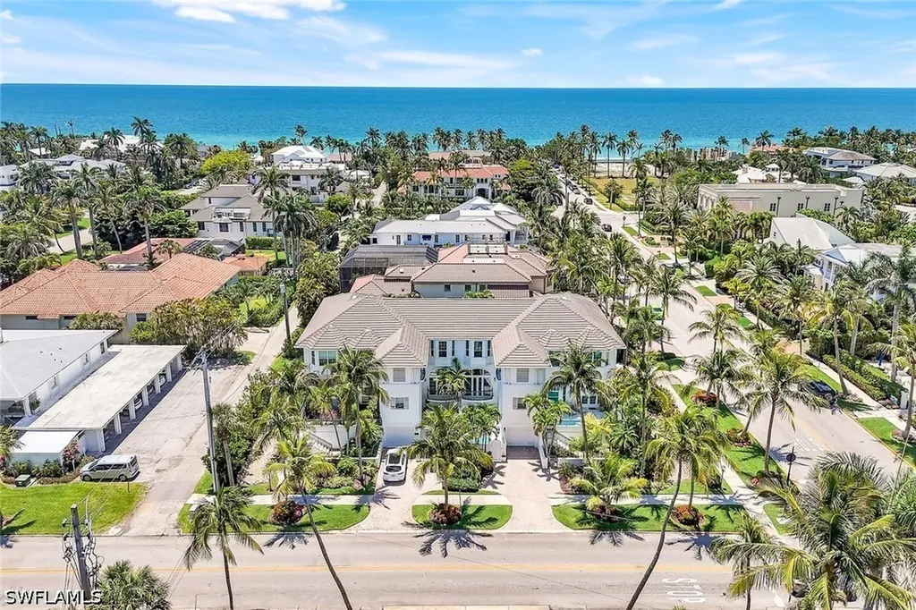 510 2nd Street S Naples FL 34102