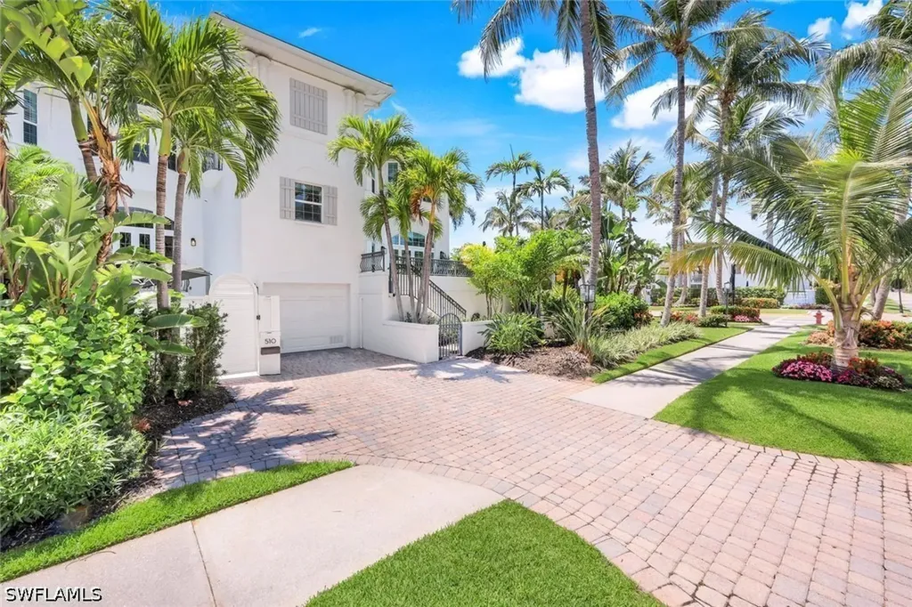 510 2nd Street S Naples FL 34102