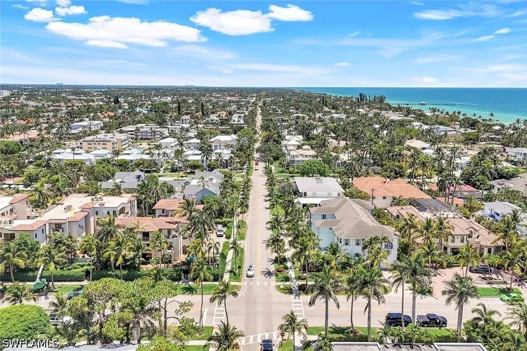510 2nd Street S Naples FL 34102