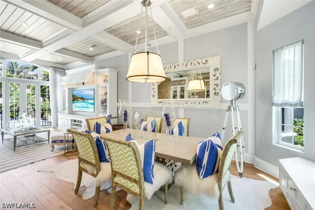 510 2nd Street S Naples FL 34102