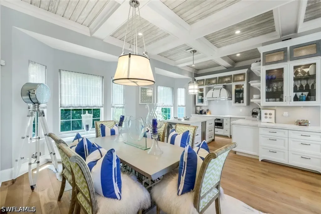 510 2nd Street S Naples FL 34102