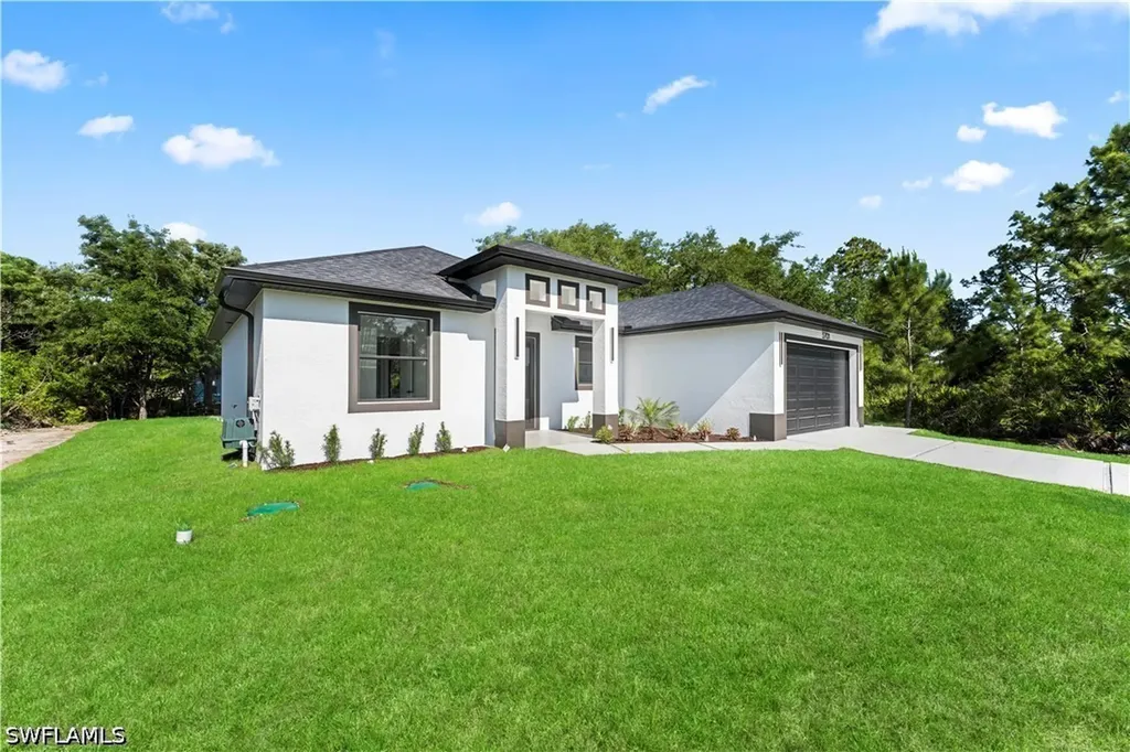 3701 Ida Avenue N Lehigh Acres FL 33971