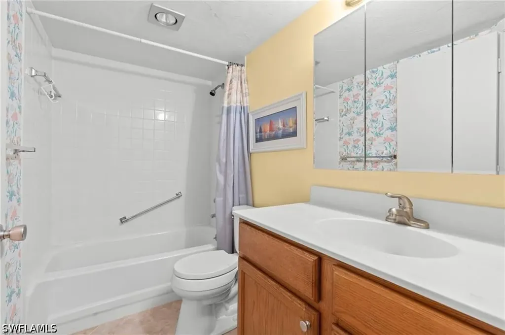 372 Charlemagne Boulevard Naples FL 34112