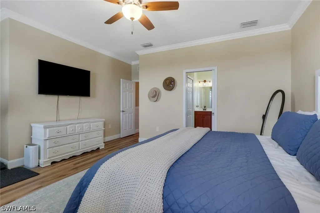 2704 Blossom Way Naples FL 34120