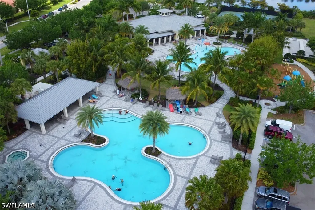 2704 Blossom Way Naples FL 34120