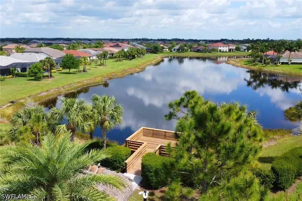 2704 Blossom Way Naples FL 34120