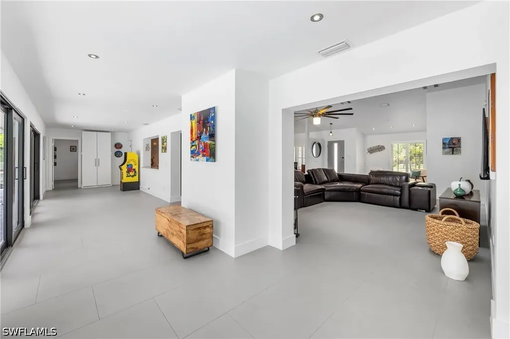 3631 1st Avenue NW Naples FL 34120