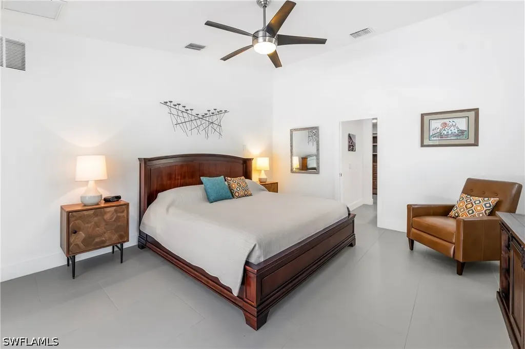 3631 1st Avenue NW Naples FL 34120