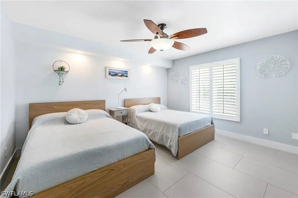 3631 1st Avenue NW Naples FL 34120