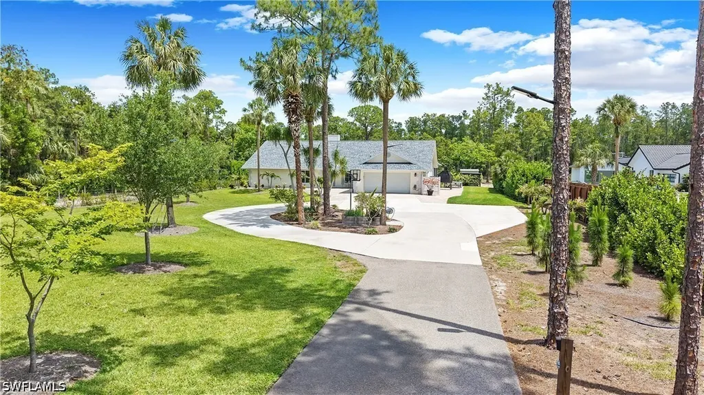 3631 1st Avenue NW Naples FL 34120