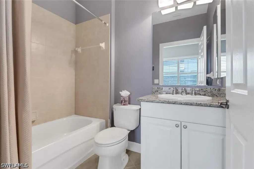 9208 Quartz Lane Naples FL 34120