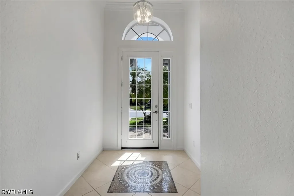 15501 Cadiz Lane Naples FL 34110