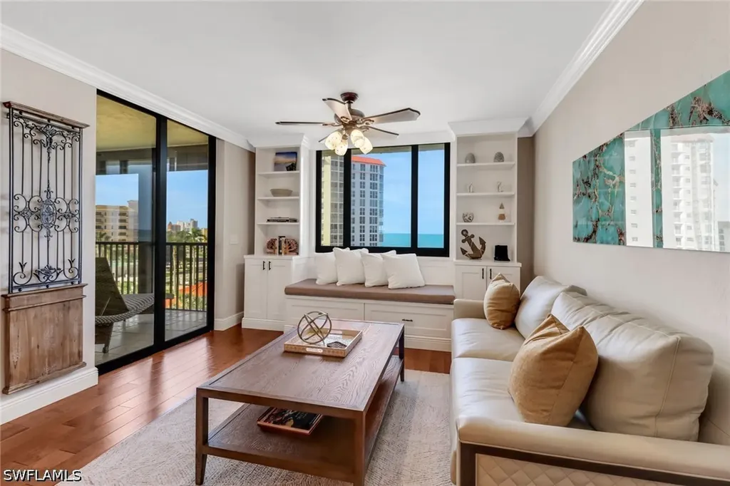 10851 Gulf Shore Drive Naples FL 34108